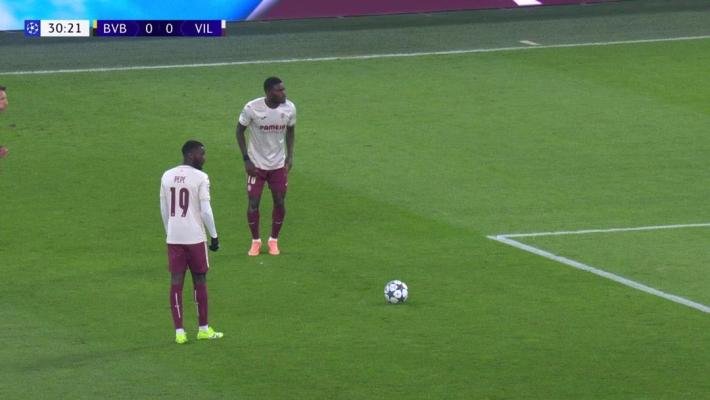 实力担当！盖耶单臂隔人炸裂补扣 神来之笔扭转战局